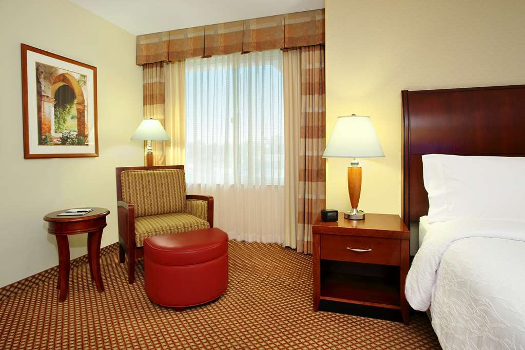 Hilton Garden Inn Sonoma County Airport Santa Rosa Værelse billede